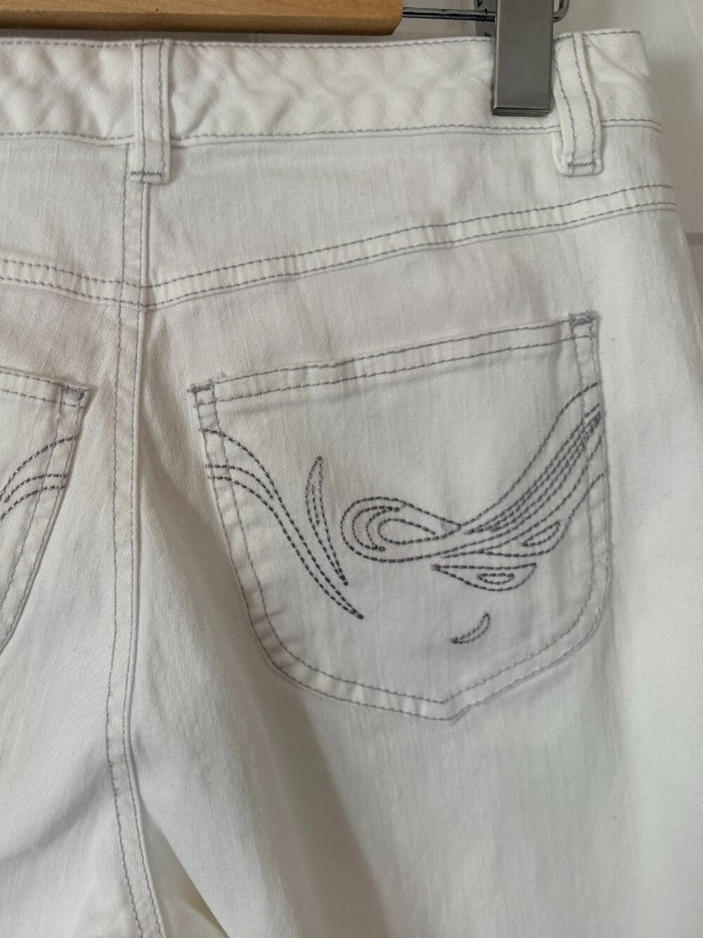 SIMON CHANG Women's White Denim Jeans with Grey Stitching, 28" Waist 30" Inseam